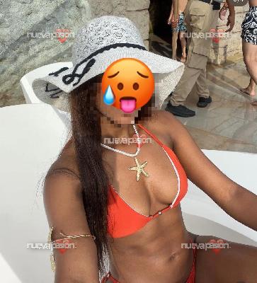 Catalina hermosa morena ardiente!!