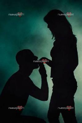 Gratifico a chica a cambio de hacerle sexo oral