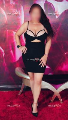 ALEJANDRA HERMOSA BEASILEÑA