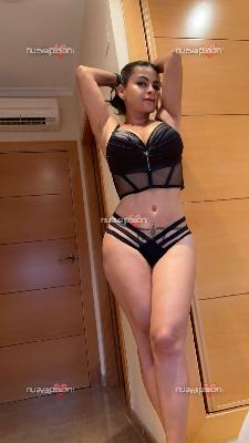 ALMUÑECAR EDUCADA, DISCRETA, CUERPO ATLETICO, TU SECRETO MAS DULCE