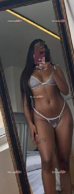 Morena fiestera recién llegada