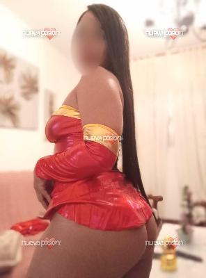 CACHONDA ENTREGADA SIN LIMITES INQUIETA IMPLICADA SIN APUROS