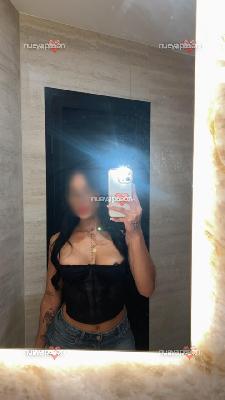 DESEOSA LUJURIOSA CON GANAS DE DIVERSION Y MUCHO MAS...