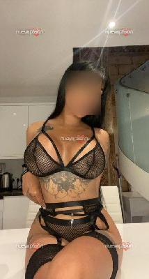 Encuentro sexual y masaje erótico