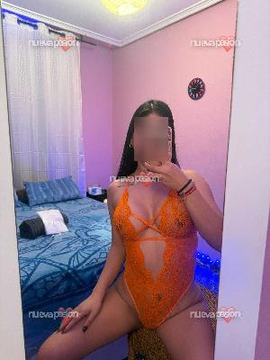 ABRIL ,COLOMBIANA FOGOSA🔥FRANCES NATURAL MUY 😋