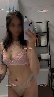 PAOLA DELGADA ESPAÑOLA PECHOS NATURALES  CACHONDA SIEMPRE CALIENTE