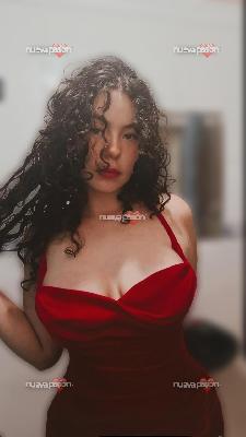 COLOMBIANA GUARRA, MORBOSA Y OBEDIENTE. Ven y pruebas algo nuevo