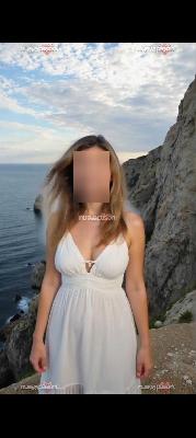 Hola me llamo Laura!Buscas una chica sensual y amable?no dudes en contactarme