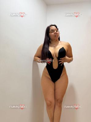 MUY ENRROLLADA SEXO A TOPE LLAMAME