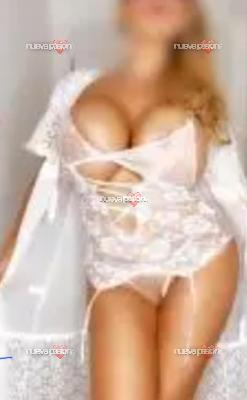 CARIÑOSA Y CALIENTE DIOSA EXÓTICA PARA TI