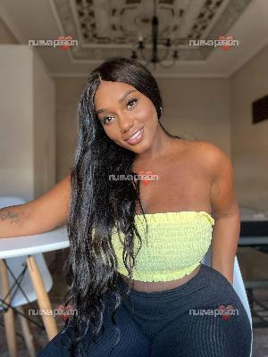 Salome morena muy sexy y caliente en alzira