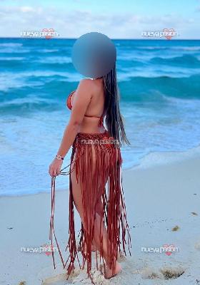 SOY ELEGANTE CHICA DE COLOMBIA Y COMPLETA TODO LO HAGO RICO POR TARRAGONA