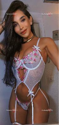 Isabella kloster trans PRIMERA VES EN MÁLAGA