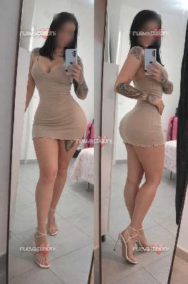 SAMMY 😍 Recién llegada a Patiño!! 24 horas !! Fiestera 🍒🫦🤤🍭