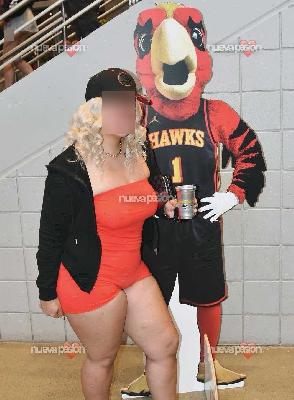 Iris, escort y artista profesional de mamadas mi numero es +33757830120