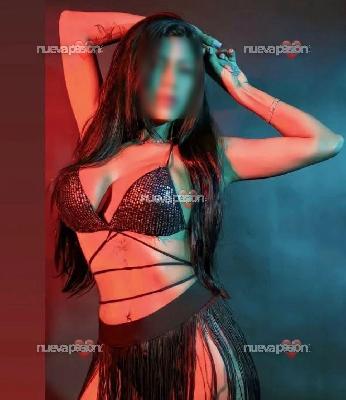 Catalina soy una jovencita caliente por la zenia