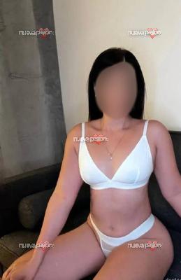 Te gustaría quedar con una chica de 22 años?