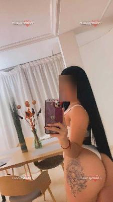 Valentina guapísima colombiana pelinegra en apto lux Bormujos