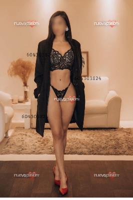 RUBY - UNA DAMA DELGADA, MORBOSA Y CON GANAS DE DISFRUTAR CONTIGO