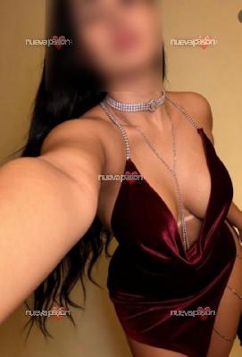 DANIELA ✨ DIOSA VENEZOLANA DE ENCANTO NATURAL ✨