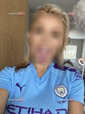 Emma escorte mi numero es +33774047384