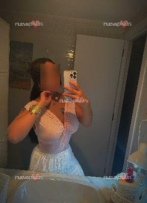 ELEGANCIA Y BIENESTAR , CONMIGO LA NOCHE ES TRANQUILA Y TRAVIESA A LA VEZ EN ALMERIA CENTRO