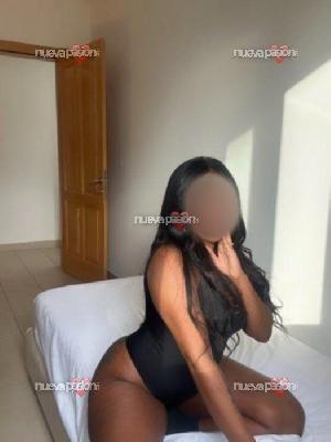 DESEOSA LUJURIOSA CON GANAS DE DIVERSION Y MUCHO MAS...