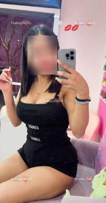 LATINA complaciente y juguetona