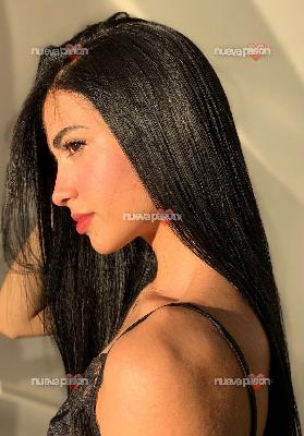 Compañía exclusiva para caballeros exigentes