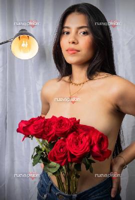 QUE TUS DESEOS TOMAN MI CUERPO QUIERO QUE ME DISFRUTES