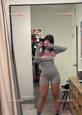 Escolta disponible mi numero es +33773474119