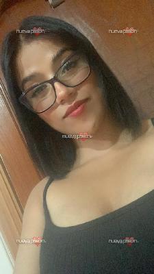 VIOLETA : EN FERROL DULCE Y SEDUCTORA