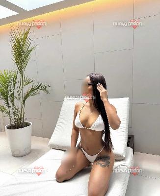 Sofia 20 años recién llegada a Benidorm  24horas independiente fiestera .