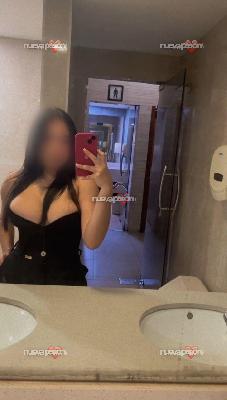 pción HOLA AMORES SOY SAMANTHA 20 AÑOS COLOMBIANA , Déjate seducir por mis manos mágicas, mi cuerpo hermoso y sumérgete en una experiencia que despertará absolutamente todos tus sentidos. Te aseguro que saldrás renovado, relajado, y deseando repetir.