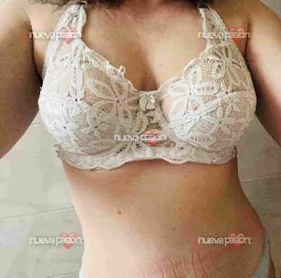 Contenido online brutal linda gatita española real 100%