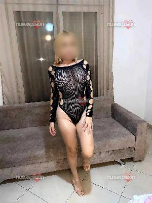 Rubita venezolana muy cachonda