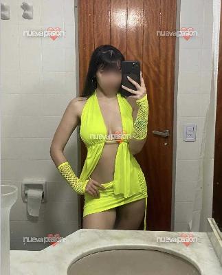 CHILENA HERMOSA DE PASO POR  O PORRIÑO