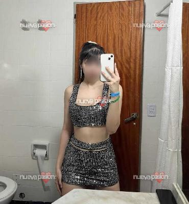 CHILENA HERMOSA DE PASO POR  O PORRIÑO