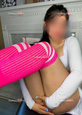 esta enfermera te bajara la fiebre , te sacara toda lache