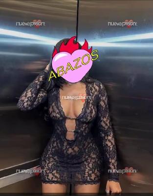 Soy Paola tu dulce mulata todos lo que busca, morbo 😋 lujurias ,fantasías fiesteras , dominación , juegos cariñosamente ♨️