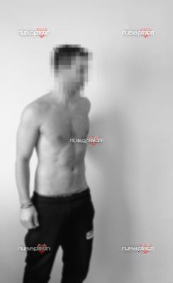 Chico bi con ganas de juegos y morbo