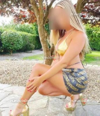 Me llamo Daniela y tengo 26 años ¿Quedamos?