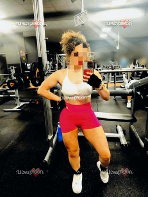 Masaje profesional Relajante chica fitness