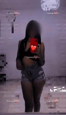 De vuelta a la isla cachonda ardiente guarrilla tríos