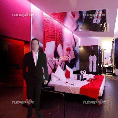 ACOMPAÑANTE MASCULINO, ELEGANTE Y SEDUCTOR PARA MUJERES