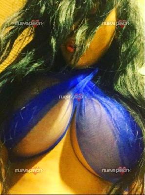 Sexy Trans MEXICANA Frida de visita en La ciudad.