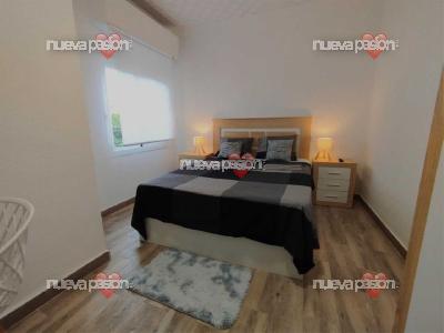 Habitaciónes para chicas -Disponible