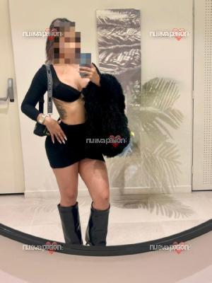 NOVEDAD CHLOE ME ENCANTAN LAS POLLAS JUGUETONAS