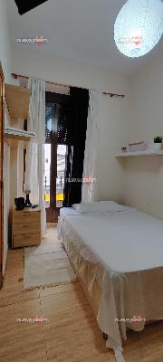 Habitaciones para chicas x semanas en Chamberí metro Iglesia