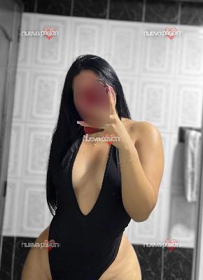 Fiestera morena caliente